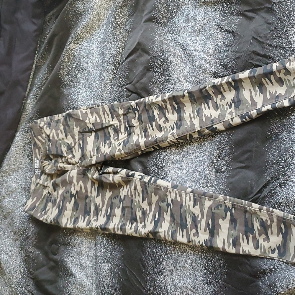 Pants, size 5, camaflouge